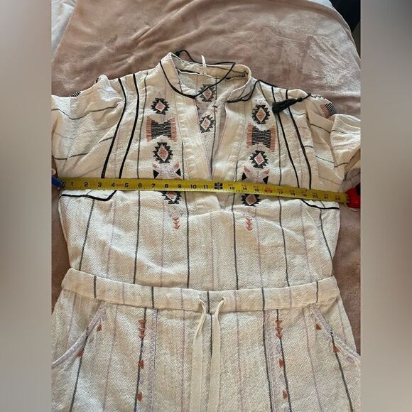 Free People Baja Boho Aztec Embroidered Crean V Neck Romper Size S/P - Picture 11 of 13